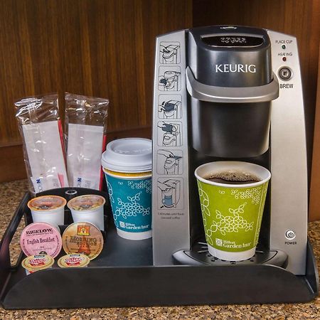 Hilton Garden Inn Riverhead Eksteriør bilde