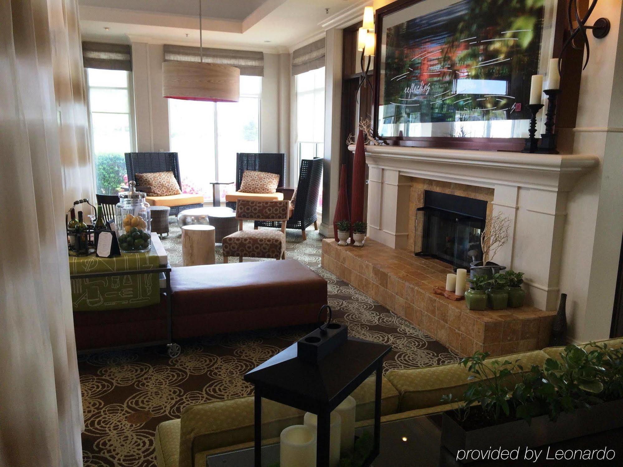 Hilton Garden Inn Riverhead Eksteriør bilde