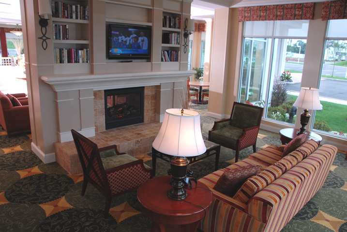 Hilton Garden Inn Riverhead Eksteriør bilde